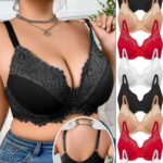 Een pakket van 8 plus-size damesbeha's